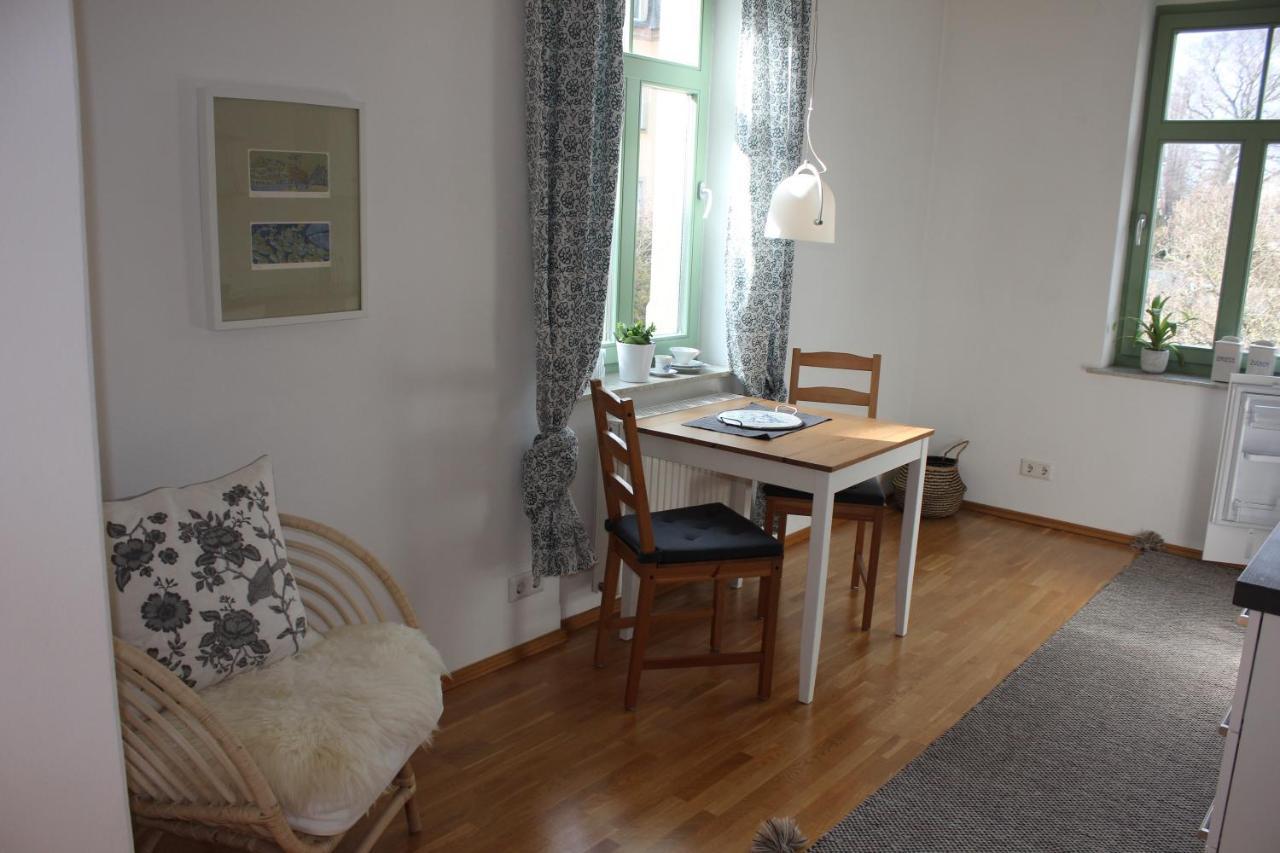 Traumhafte Etagenwohnung In Guenderzeitvilla Drezno Zewnętrze zdjęcie